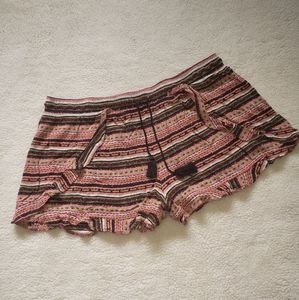 XHILARATION crepe shorts